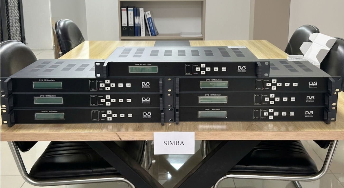 Bộ điều chế DVB-T KTSIT4-8 8 kênh AV MPEG-4 chip Fujitsu