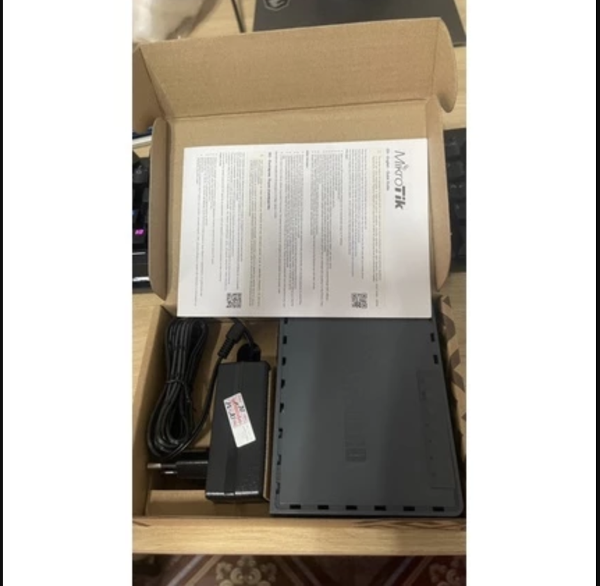 Router Cân bằng tải Mikrotik hEX S RB760iGS  