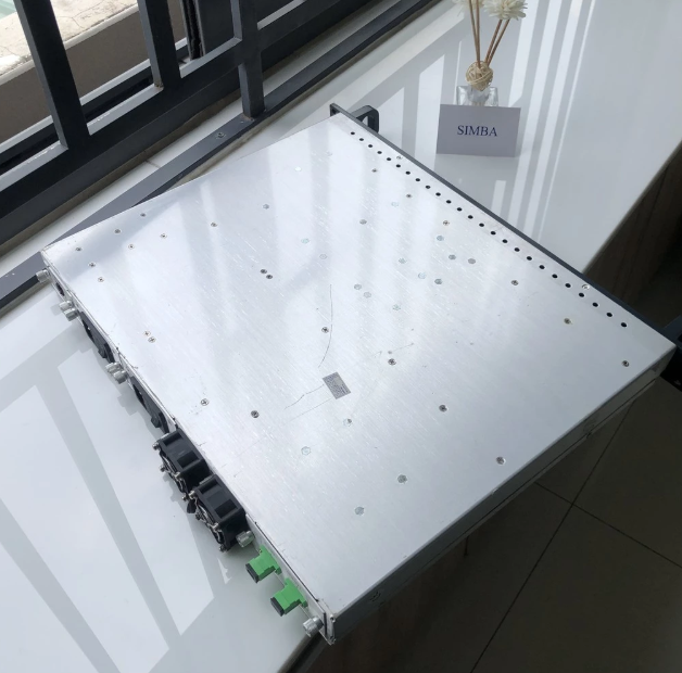 Bộ khuếch đại quang phổ FWMA-1550-12