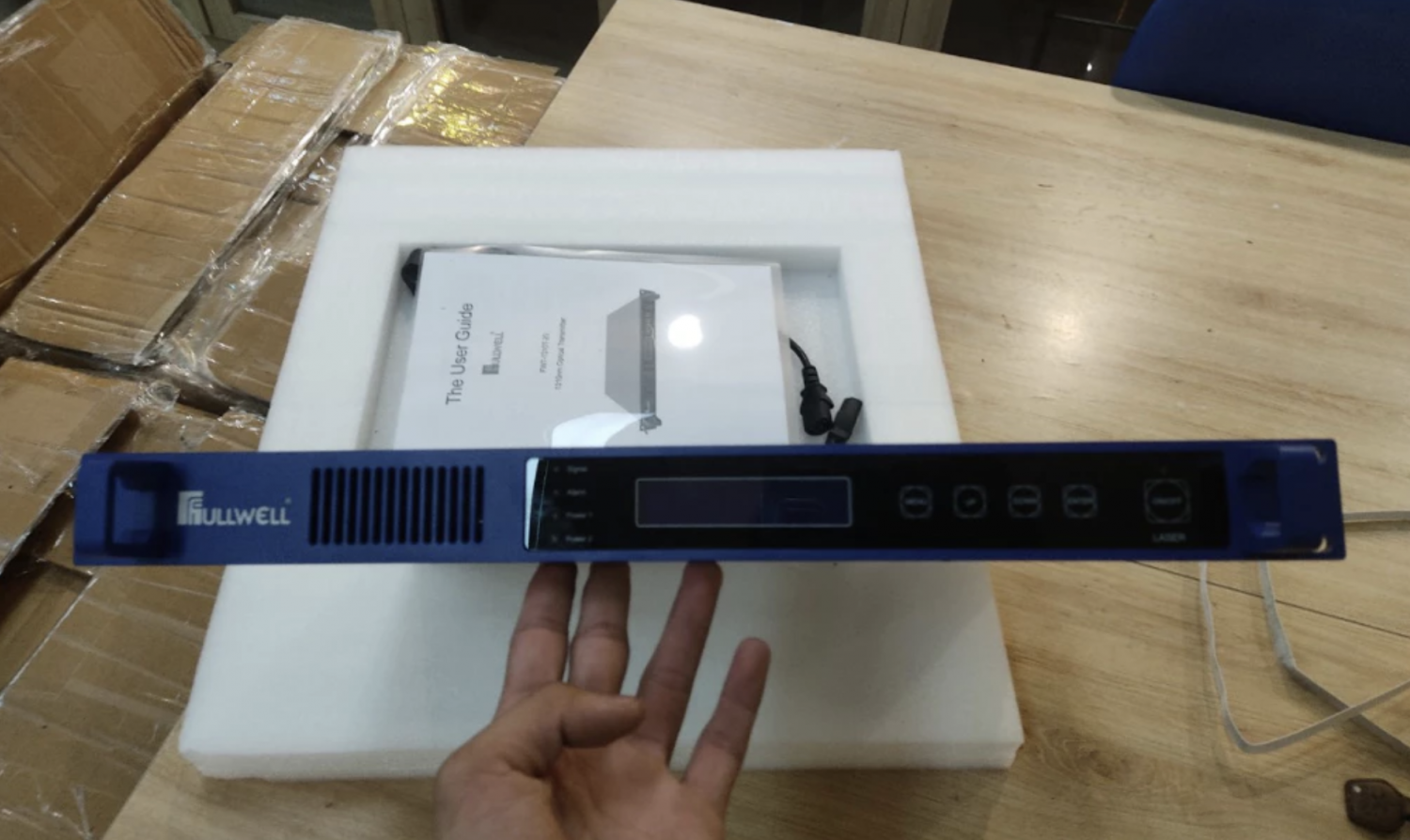 Bộ truyền dẫn tín hiệu quang 1310nm 1x13dB 2PS, Fullwell FWT-1310T-13 (máy phát quang 1310 13dB)-07-11_luYc_11.52.41