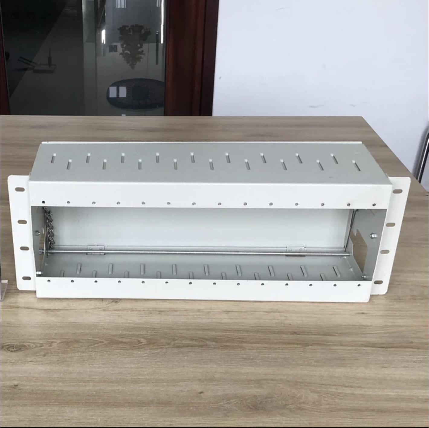 Khung giá đựng bộ chia quang 4U KQ527